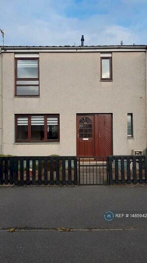 3 Bedroom Semi-Detached House To Rent In School Road, Peterhead, AB42