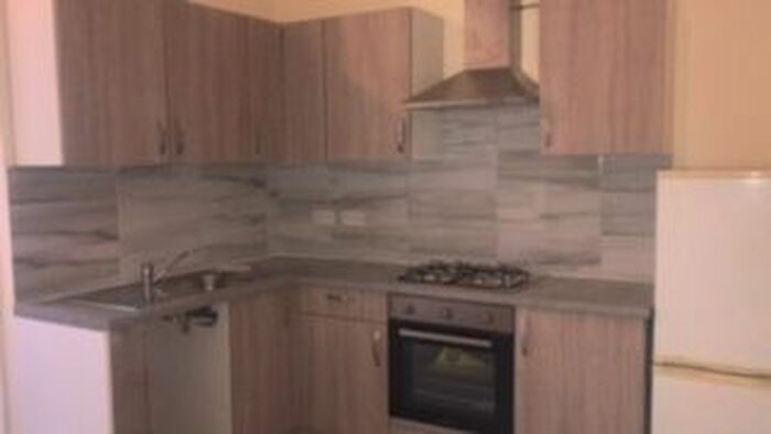 2 Bedroom Flat To Rent In Vartry Road, London N15