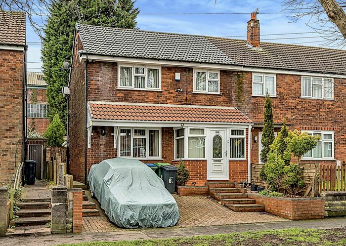 3 Bedroom Semi-Detached House To Rent In Latham Crescent, Tipton, West Midlands, DY4