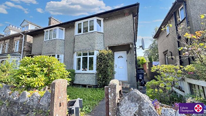 3 Bedroom Semi-Detached House For Sale In Park Avenue, Windermere, LA23