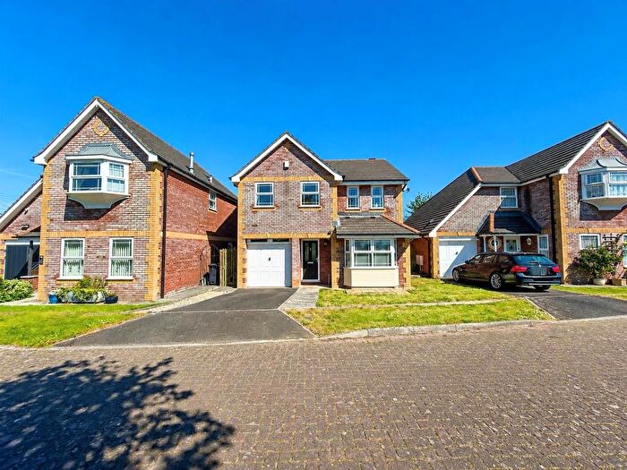 4 Bedroom Detached House For Sale In South Brent Close, Brent Knoll, TA9