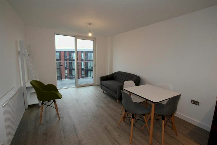 1 Bedroom Flat To Rent In Middlewood Locks, Salford, M5