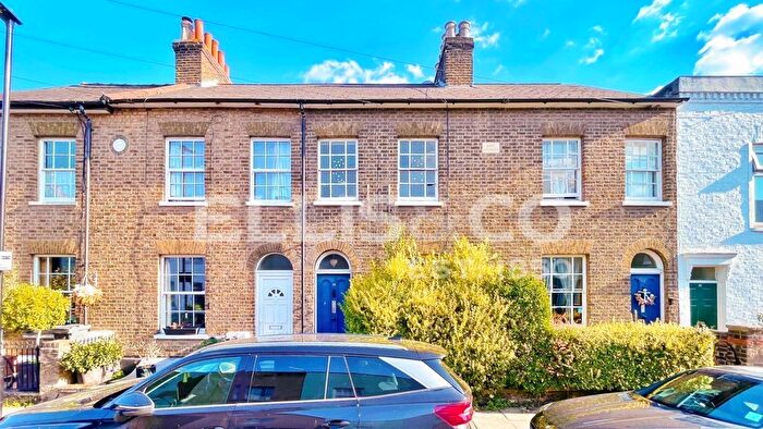 3 Bedroom Terraced House To Rent In Orchard Road, Brentford, TW8