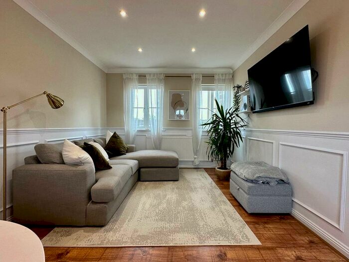 2 Bedroom Apartment To Rent In Kidman Close, Gidea Park, Romford, RM2