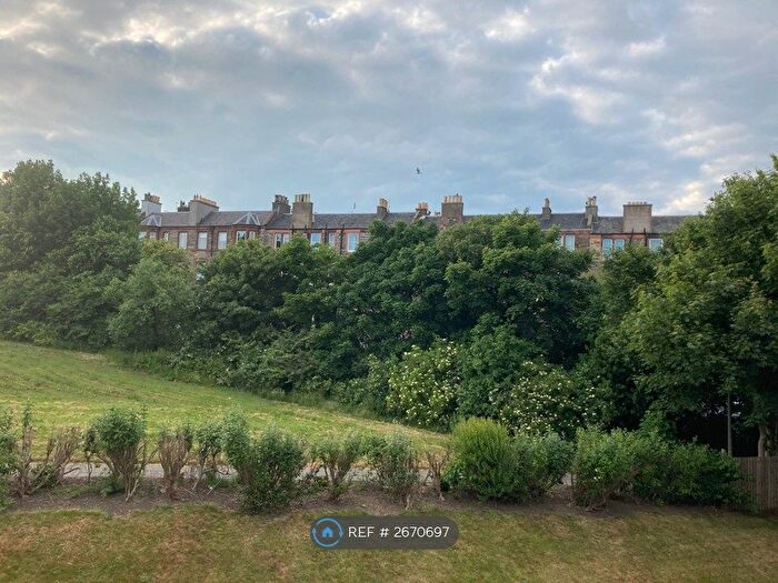 2 Bedroom Flat To Rent In Electra Place, Edinburgh, EH15