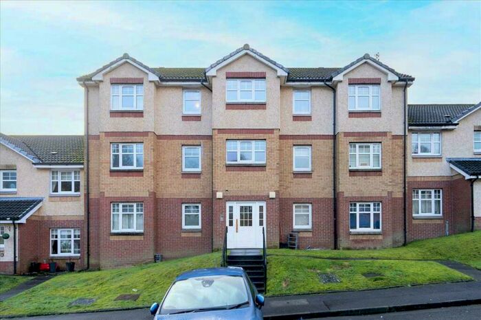 2 Bedroom Apartment To Rent In Cumbrae Drive, FK1