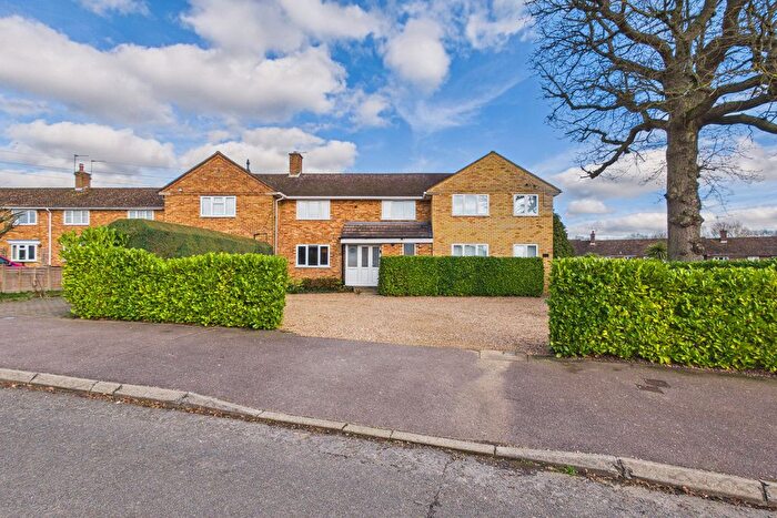 4 Bedroom Terraced House For Sale In New Park Drive, Hemel Hempstead, HP2