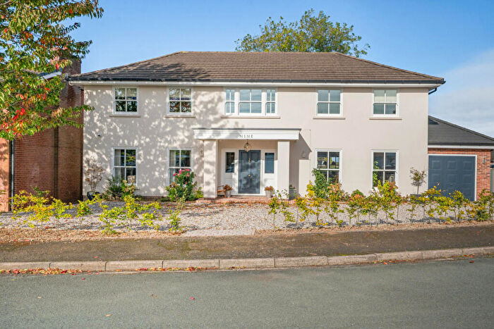 4 Bedroom Detached House For Sale In Fir Tree Close Coppenhall Stafford, Staffordshire, ST18