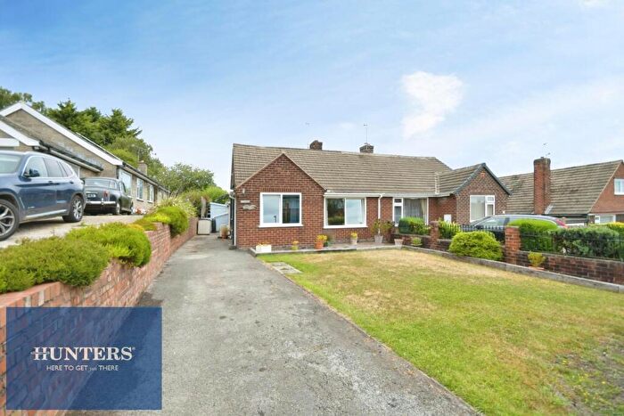 2 Bedroom Semi-Detached Bungalow For Sale In Glasshouse Lane, New Whittington, Chesterfield, S43