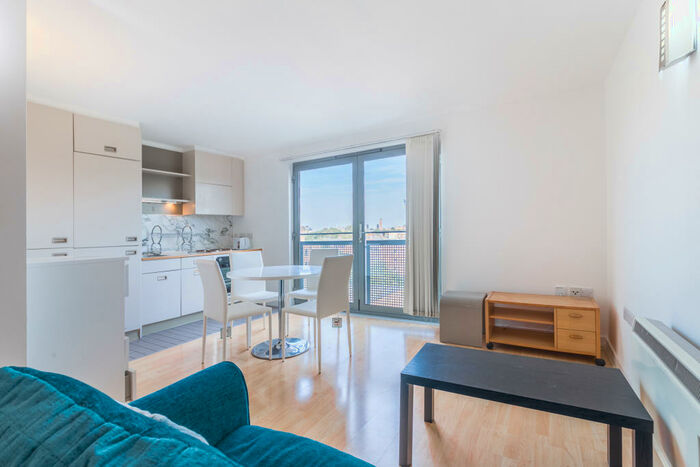 Apartment To Rent In Idaho Building, Deals Gateway, Deptford, London, SE13