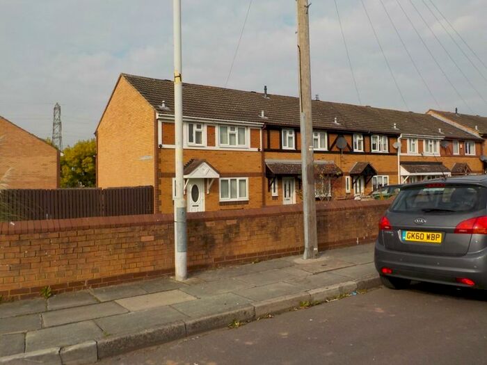 3 Bedroom Semi-Detached House To Rent In Bidston Green Drive, Prenton, Wirral, Merseyside, CH43