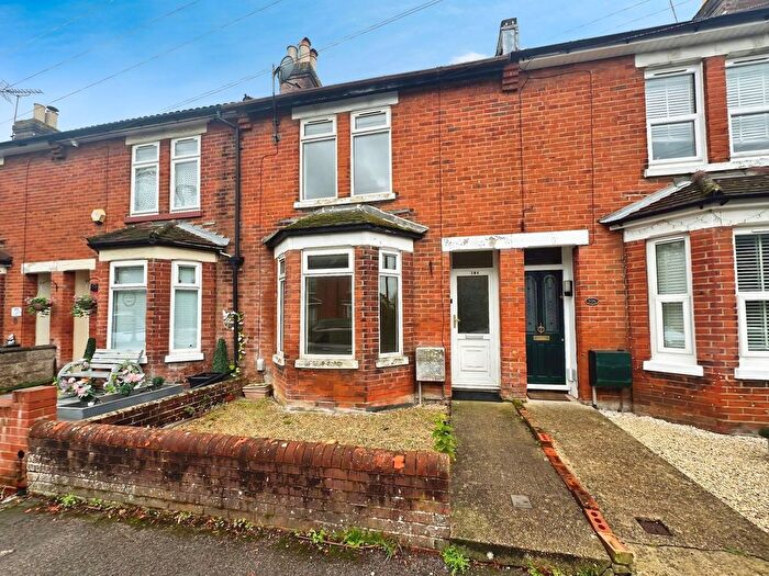 3 Bedroom Terraced House For Sale In Desborough Road, Eastleigh, SO50
