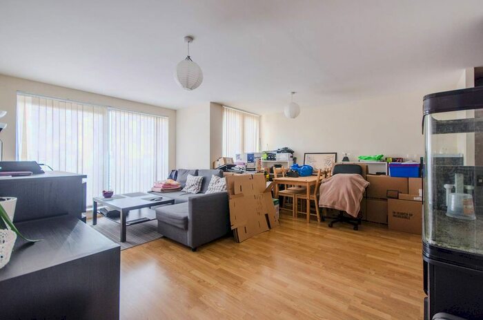 1 Bedroom Flat To Rent In Sherwood Gardens, Isle Of Dogs, London, E14