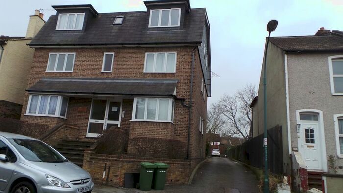 1 Bedroom Flat To Rent In Fulwich Road, Dartford, DA1