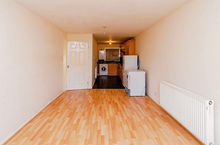 1 Bedroom Flat For Sale In North Street, Walsall, WS2