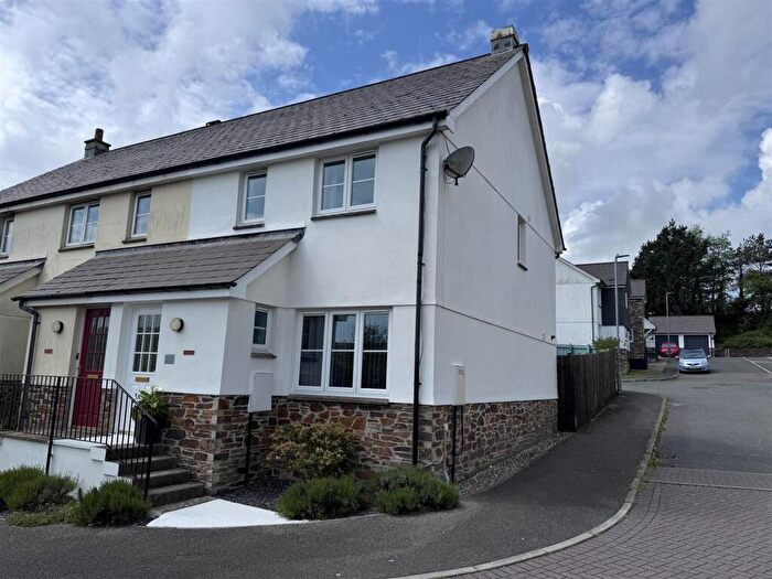 3 Bedroom Semi Detached House For Sale In Carwollen Road, St. Austell, PL25