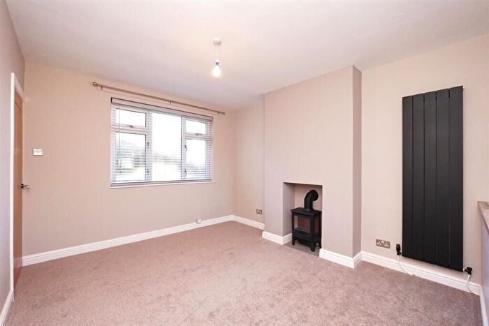 1 Bedroom Flat For Sale In Redwater Gardens, Barrow-In-Furness, LA13