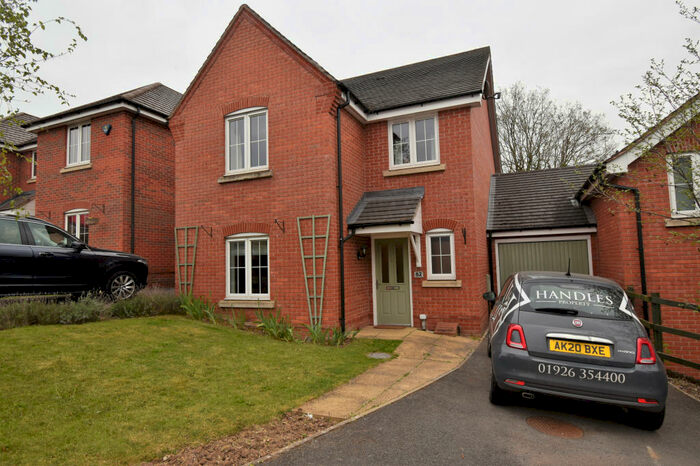 4 Bedroom Semi-Detached House To Rent In Manders Croft, Southam, Warwickshire, CV47