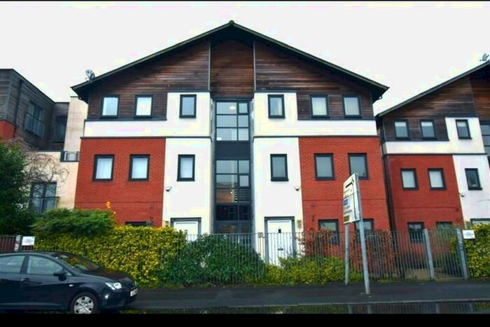 2 Bedroom Apartment To Rent In Cavendish Road, Manchester, M20