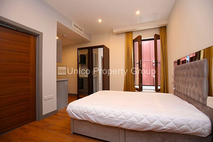 Studio To Rent In Cranbrook Road, Ilford, IG1