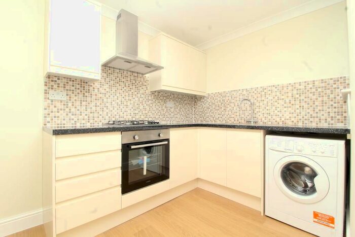 1 Bedroom Flat To Rent In High Street, London, E17