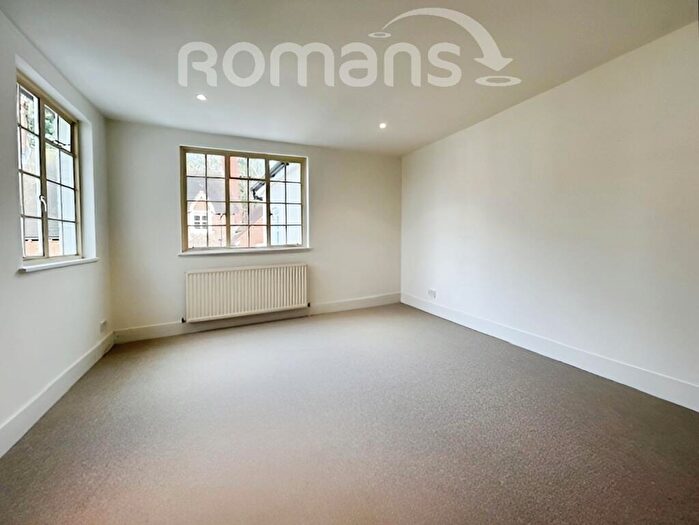 2 Bedroom Apartment To Rent In Rectory Road, SL6