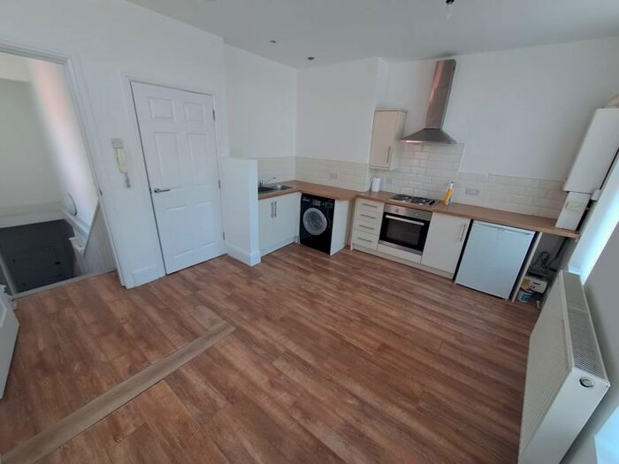 1 Bedroom Flat To Rent In Hampden Street, Walton, Liverpool, L4