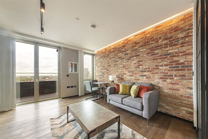 Apartment To Rent In Hewett Street, London, EC2A
