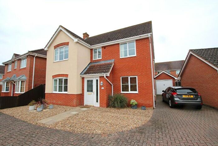 4 Bedroom Detached House To Rent In Tantallon Drive, Attleborough, Norfolk, NR17