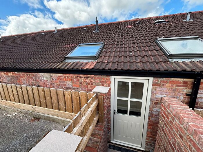 2 Bedroom Bungalow To Rent In Rudstone Walk, South Cave, HU15