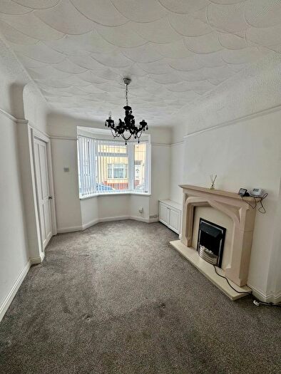 2 Bedroom End Of Terrace House To Rent In Witton Road, Liverpool, L13