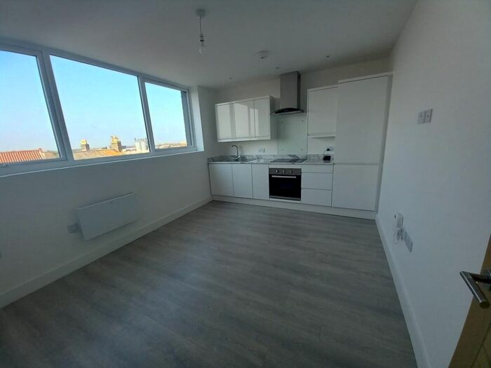 1 Bedroom Flat To Rent In Yarmouth Way, Great Yarmouth, NR30