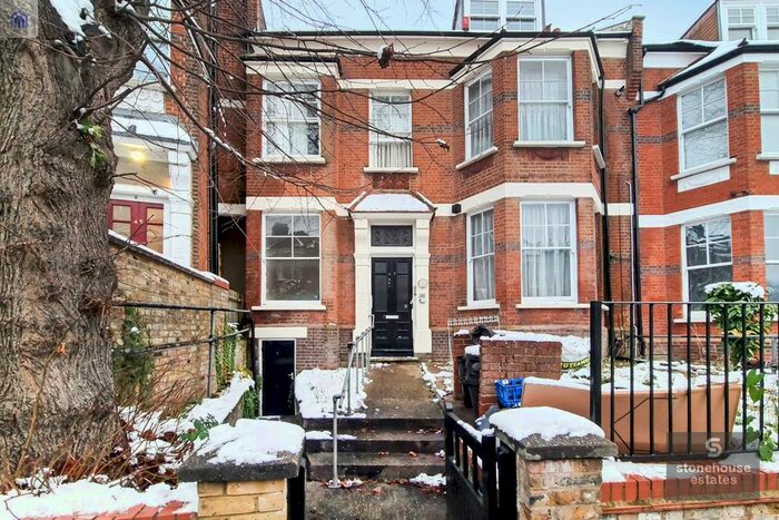 2 Bedroom Flat To Rent In Hornsey Rise Gardens, London, N19