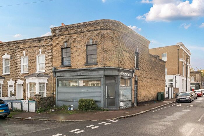 5 Bedroom End Terrace House For Sale In Ventnor Road, London, SE14