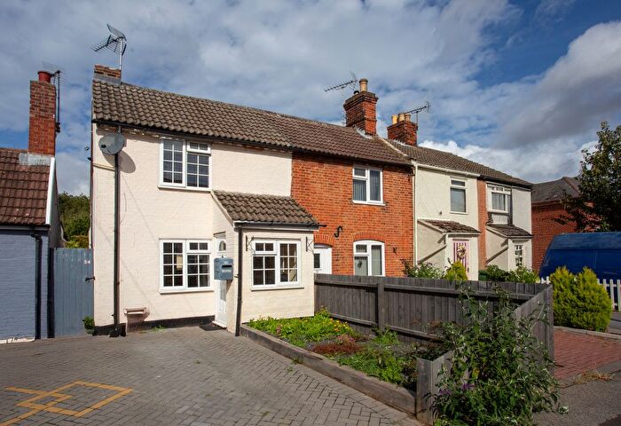2 Bedroom End Of Terrace House To Rent In Maidstone Road, Felixstowe, Suffolk, IP11