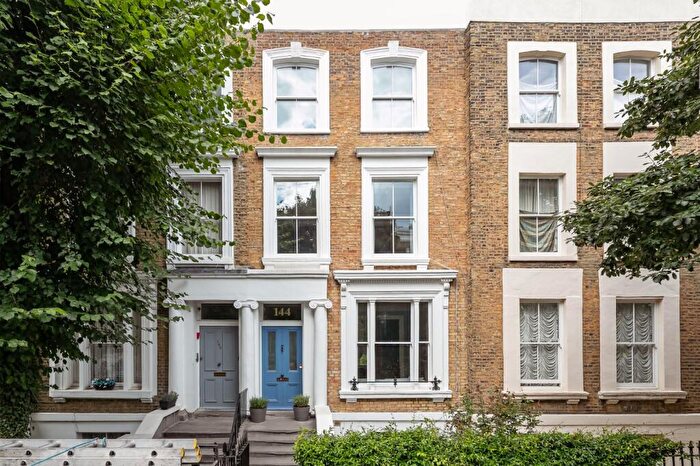 4 Bedroom Terraced House For Sale In Northchurch Road, Islington, N1