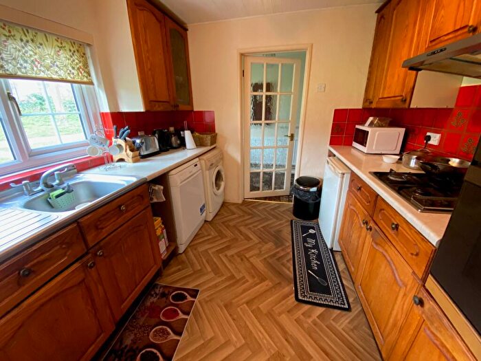 3 Bedroom House To Rent In Bronte Paths, SG1
