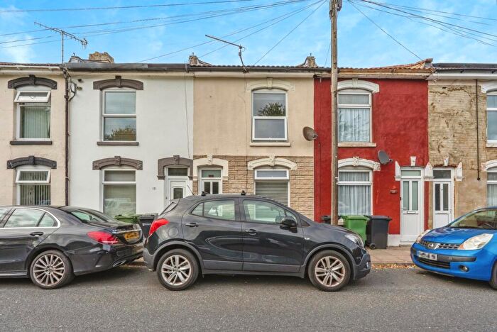 2 Bedroom Terraced House For Sale In Washington Road, Portsmouth, Hampshire, PO2