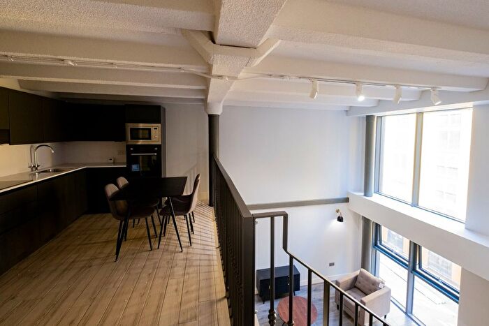 2 Bedroom Flat To Rent In Regent Road, Liverpool, L3
