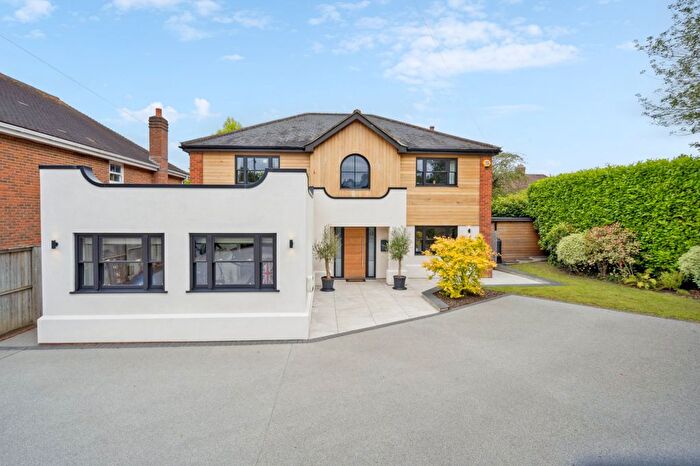 5 Bedroom Detached House For Sale In St Leonards Road, Amersham, Buckinghamshire, HP6