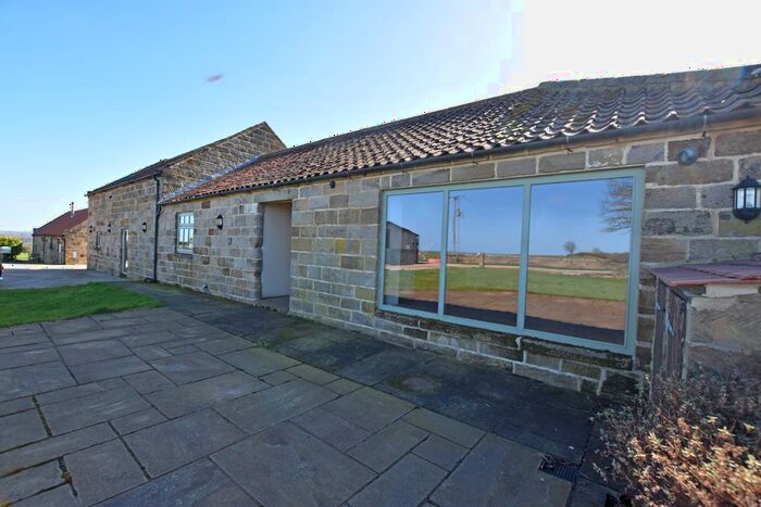 6 Bedroom Barn Conversion For Sale In Main Road, Aislaby, Whitby, YO21