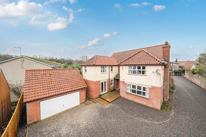 5 Bedroom Detached House For Sale In St Thomas Street, Wells, BA5