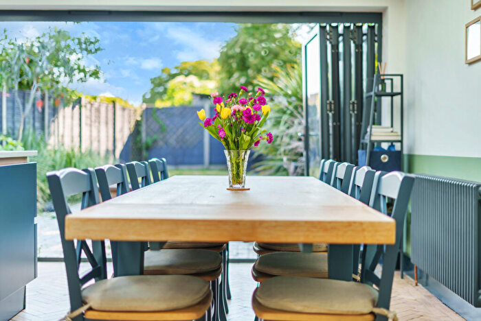 3 Bedroom End Of Terrace House For Sale In Charter Square, Kingston Upon Thames, KT1