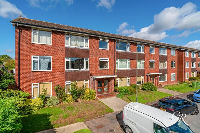 2 Bedroom Flat For Sale In Sterling Court, Cheltenham, GL51