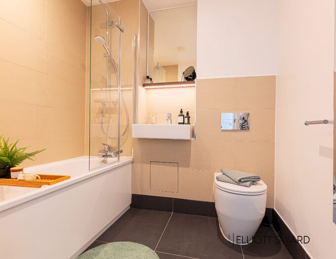 1 Bedroom Apartment To Rent In Gulson Road, Coventry, West Midlands, CV1