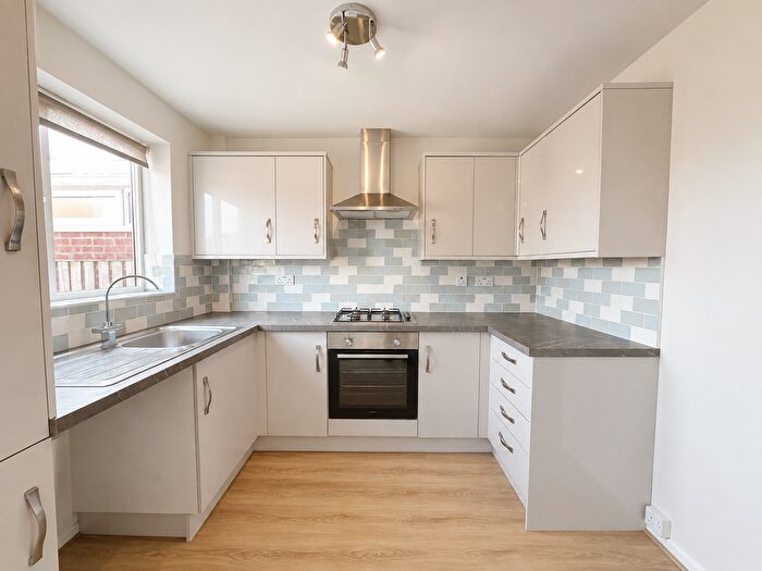 2 Bedroom Property To Rent In Sycamore Copse, Wakefield, WF2