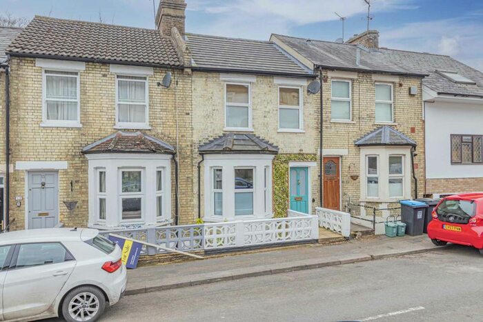 2 Bedroom Semi-Detached House To Rent In Sunnyhill Road, Hemel Hempstead, HP1