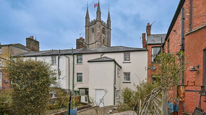 2 Bedroom Terraced House For Sale In High Street, Marlborough, SN8