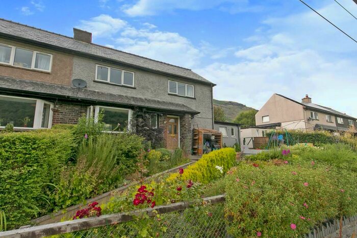 3 Bedroom House For Sale In Tanrallt, Cwm Penmachno, LL24