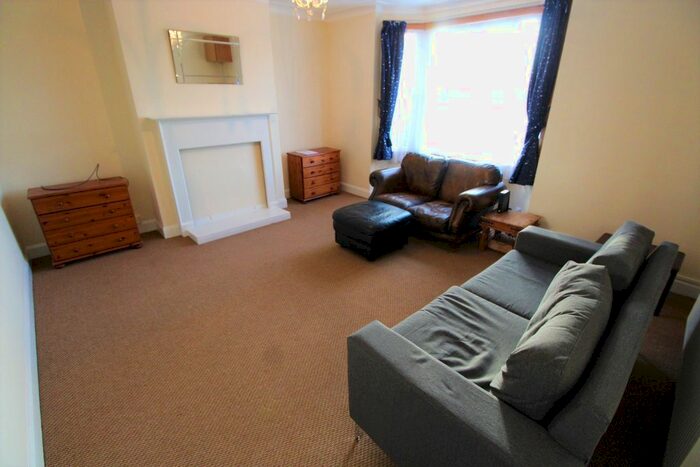 4 Bedroom End Of Terrace House To Rent In Earlsdon Avenue North, Earlsdon, Coventry CV5